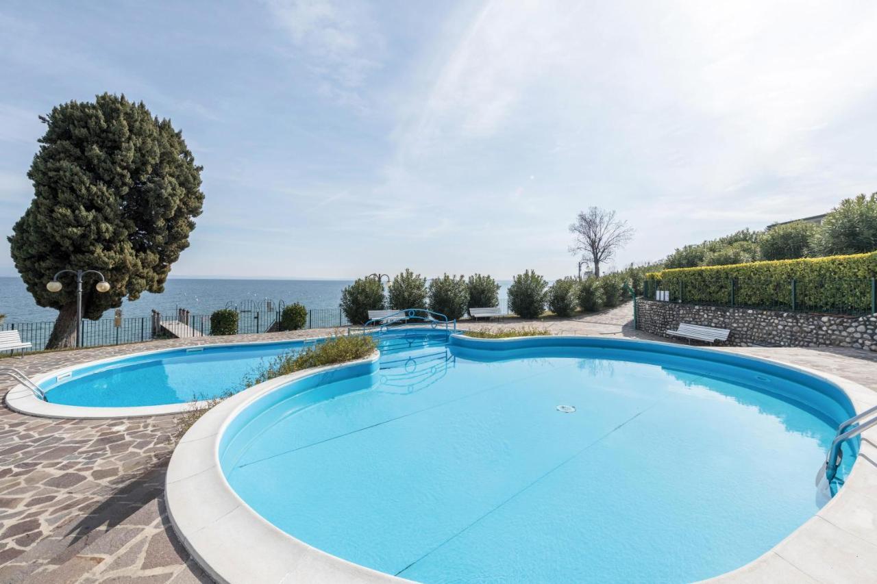 Front Lake Amazing View Manerba del Garda Zewnętrze zdjęcie
